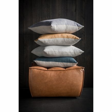 Oat Lin Sauvage Square Cushion | Procomobel
