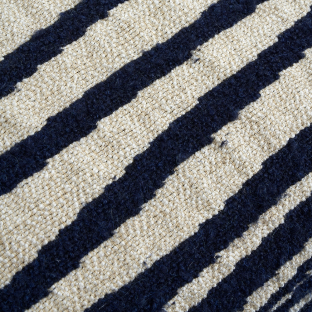 Cojín Lumbar White ‘Stripes’