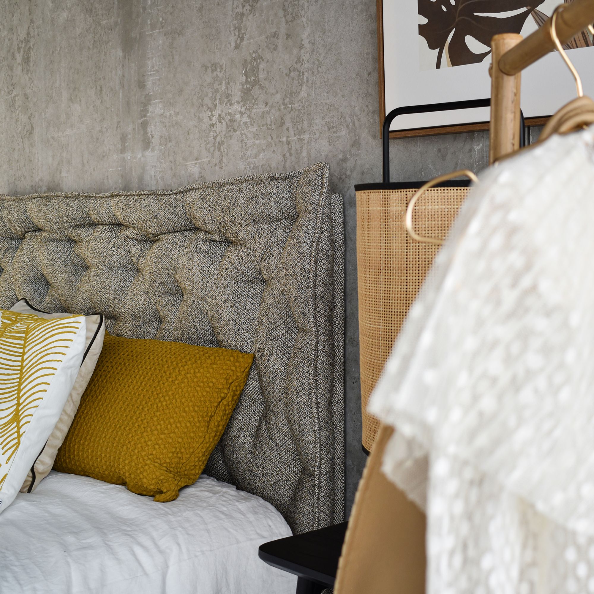 Madrid' Green Shades Capitoné Headboard