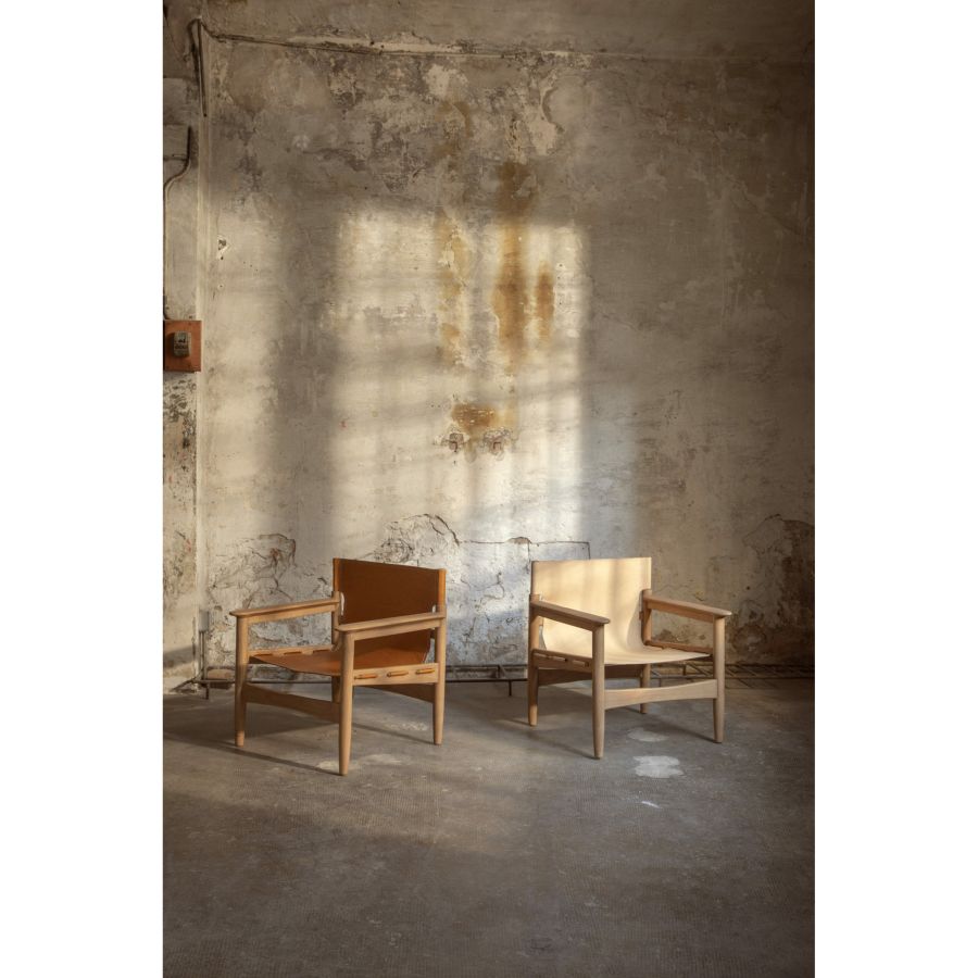 Wood and leather armchair 'Krafft'