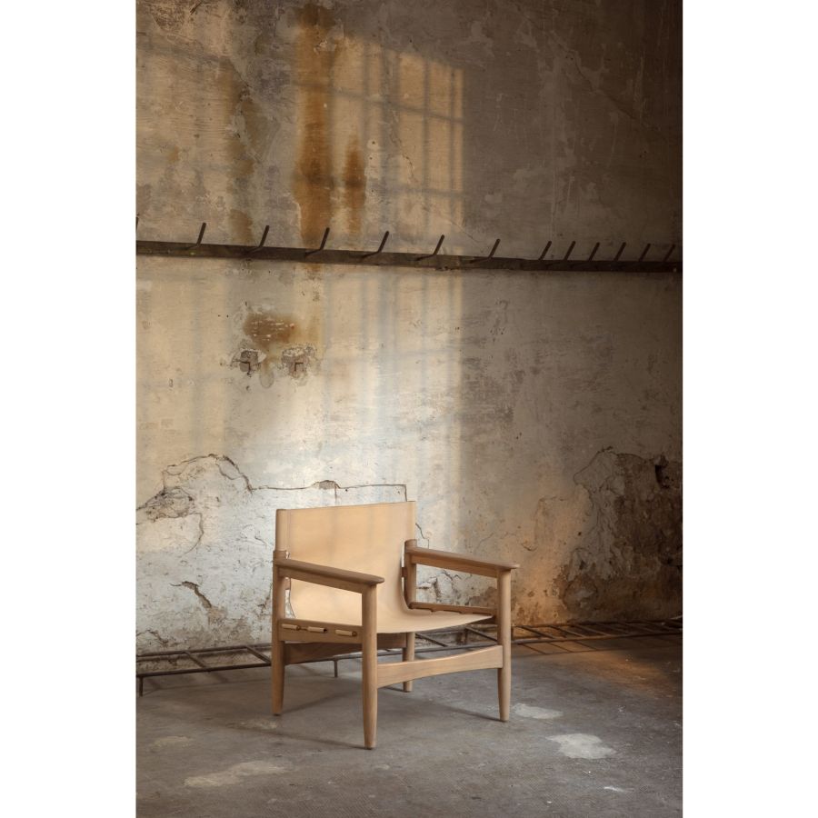 Wood and leather armchair 'Krafft'