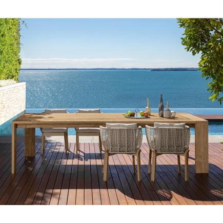 Foto en Ambiente Mesa Rectangular Exterior de Madera Argo