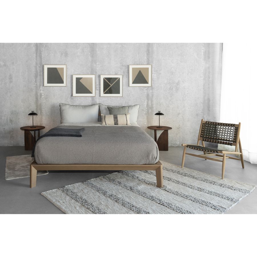 Cama Madera y Cojines ‘Bora’