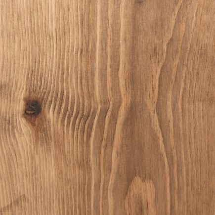 Detalle de la Madera de la Mesa Auxiliar Roble Oscuro ‘Tyler’