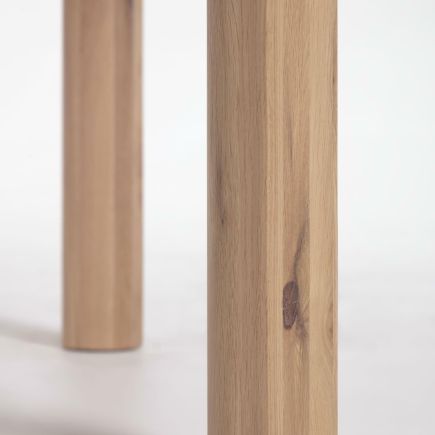 Imagen de Detalle Pata Mesa Extensible Roble ‘Colleen’