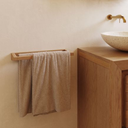 Comprar Online Toallero Madera ‘Vedel’ en Procomobel