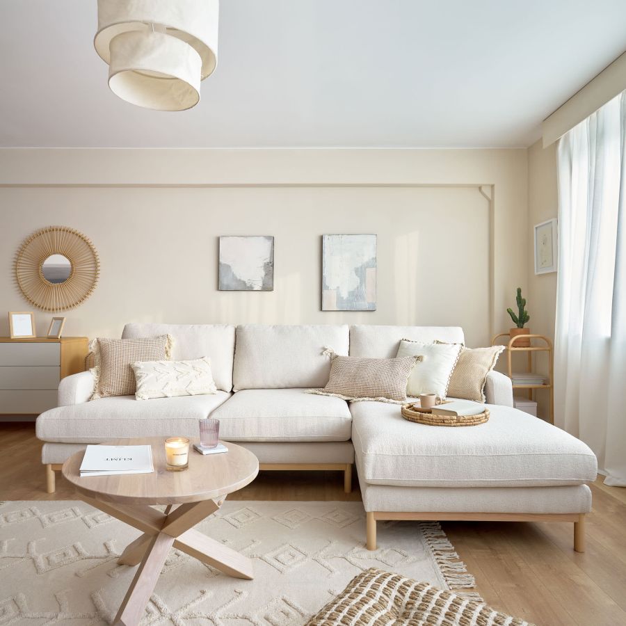 Round Oak Coffee Table 'Lotus'
