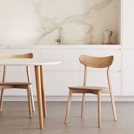 Foto en Ambiente Silla de Comedor Madera ‘Safina’ Natural