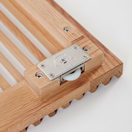 Imagen de Detalle Estantería de Madera ‘Beyla’ Rueda