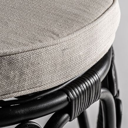 Imagen de Detalle Asiento Sillón de Ratán Negro Godet