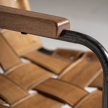 Imagen de Detalle Resposabrazos Sillón de Hierro y Piel Magne