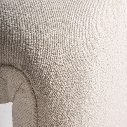 Imagen de Detalle Sillón Tapizado Beige Foucault