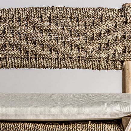 Detalle Sillón de Madera de Teca Pinel