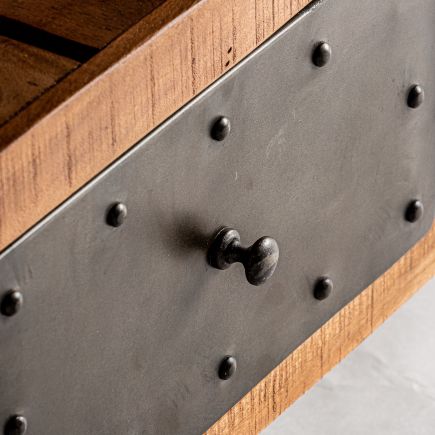 Mueble TV Madera Mango Vernet detalle tirador hierro negro
