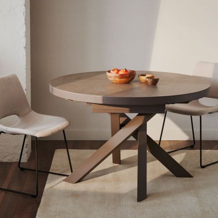Foto en Ambiente Mesa Extensible Redonda Porcelánico ‘Vashti’ Marrón