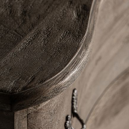 Imagen de Detalle Cómoda de Madera de Mango Dubourg