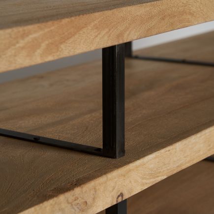 Detalle Buffet de Madera Champion