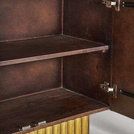 Imagen de Detalle Interior Aparador de Madera de Mango Lecoc