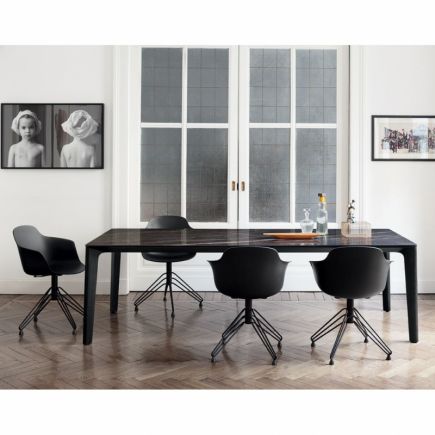Mood swivel leg chair with armrests | Procomobel