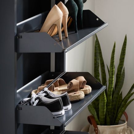 Imagen de Detalle Zapatero De Metal ‘Ode’ Negro