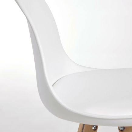 Imagen de Detalle Taburete Alto Madera ‘Slad’