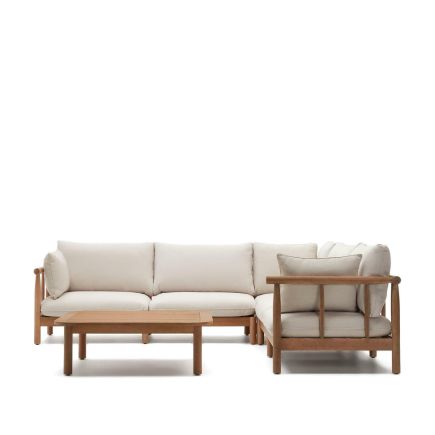 Vista Frontal Conjunto de Exterior Sacova