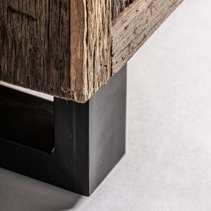 Imagen de Detalle Pata Armario Madera de Pino Pequeño ‘Fevrier’