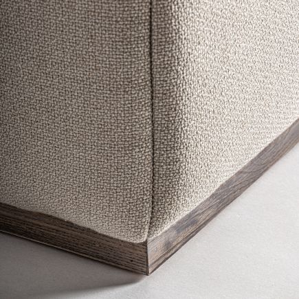 Detalle Reposapiés Modular Lalanne