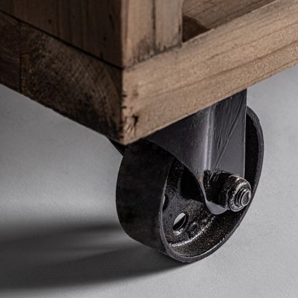 Imagen de Detalle Rueda Perchero Madera Olmo ‘Robinet’
