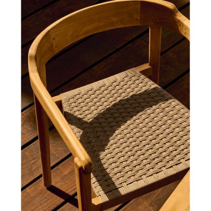 Detalle Foto en Ambiente Silla de Exterior Madera y Cuerda Icaro