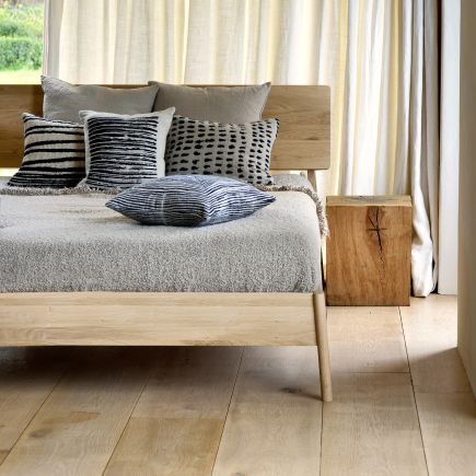 Ambiente Cama en Roble Air