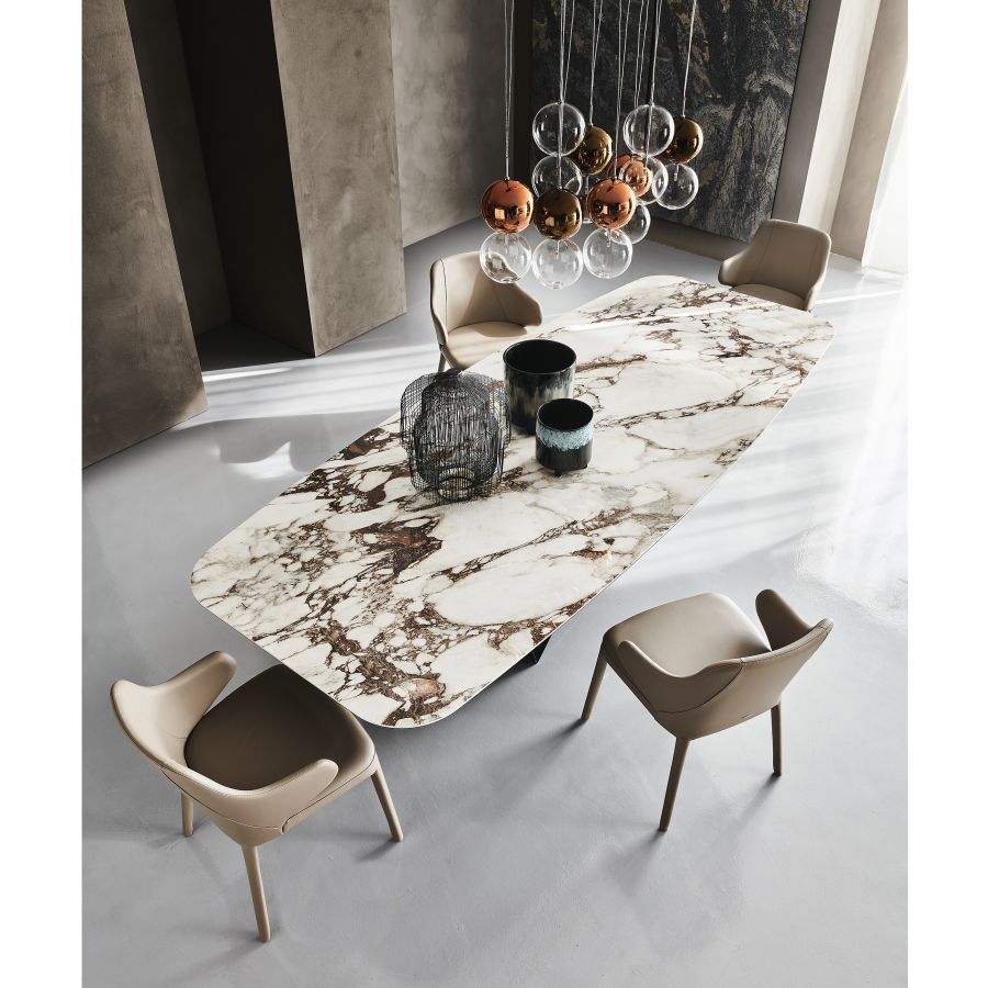 Keramik 'Skorpio Sagomada' Dining Table