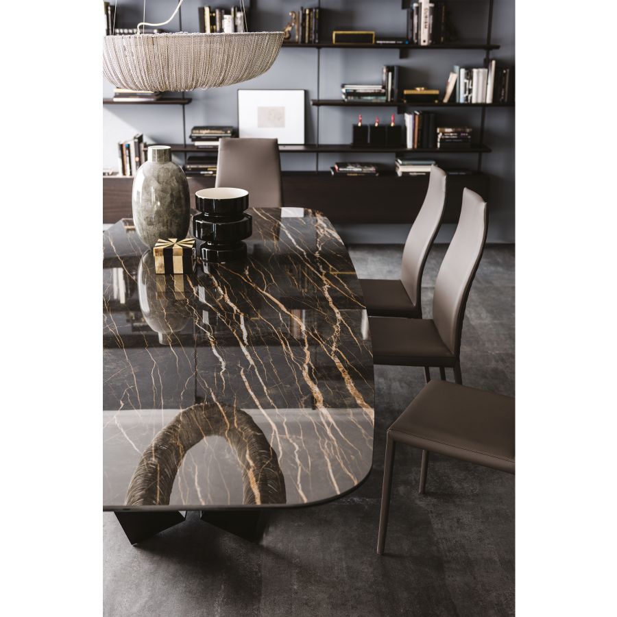 Keramik 'Skorpio Sagomada' Dining Table