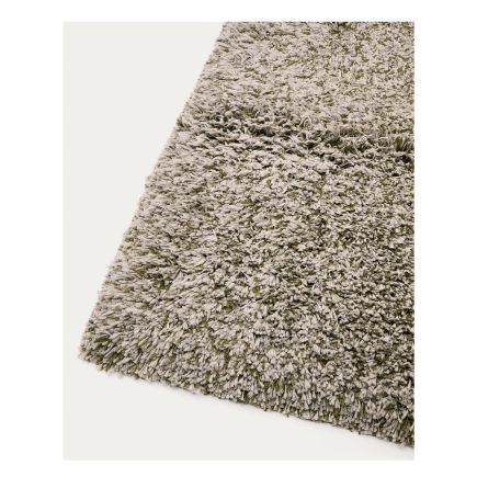 Detalle Alfombra con efecto pelo verde ‘Gride’