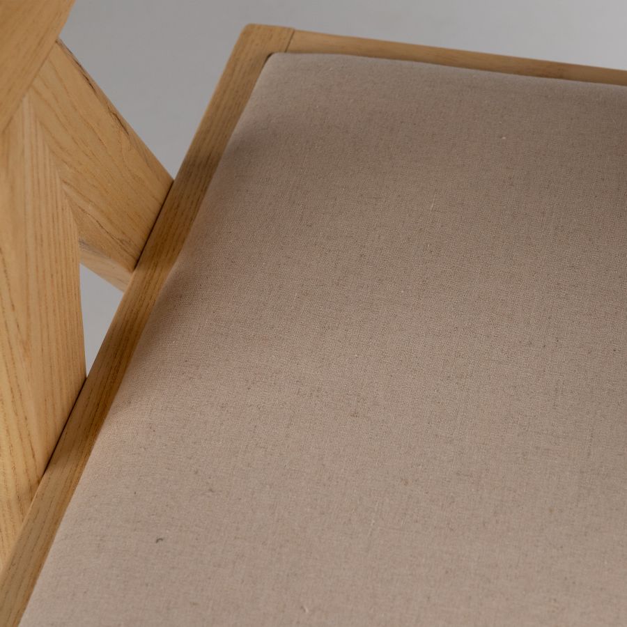 Mouton' Wooden Chair