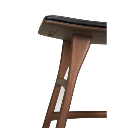 Imagen de Detalle Taburete de Teca Tapizado Osso Comedor