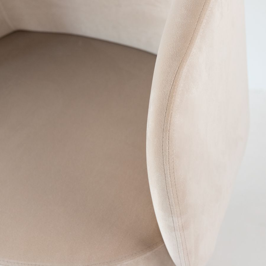 Velvet swivel armchair 'Chassagne'