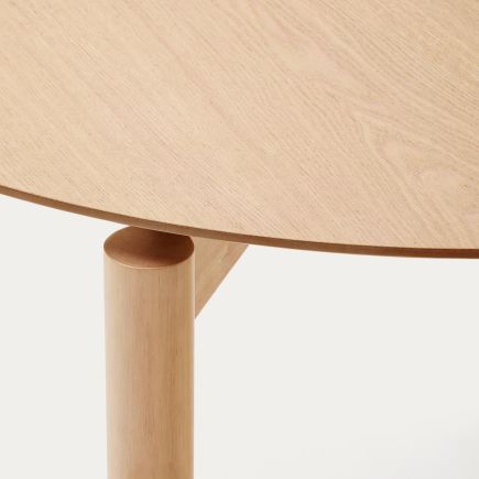 Imagen de Detalle Mesa de Comedor Redonda ‘Indara’ Cerca