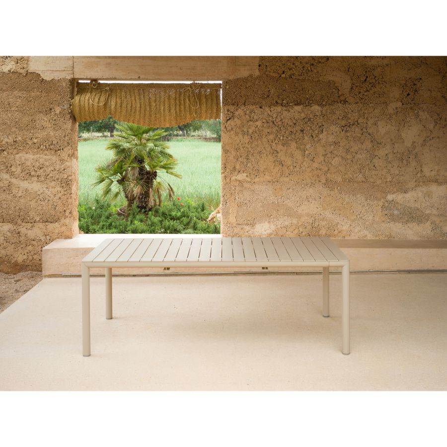 Extendable Outdoor Table 'Tevere