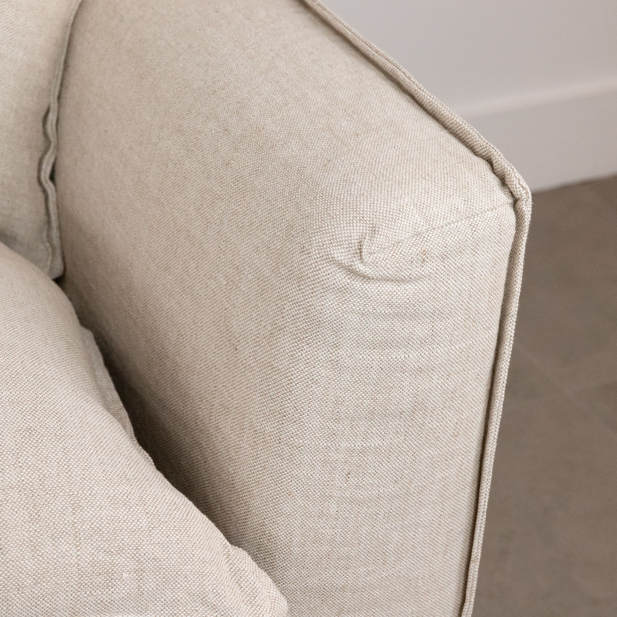 Anala' Upholstered Sofa with removable covers