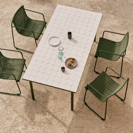 Foto en Ambiente Silla de Exterior Apilable ‘Maurina’ Verde