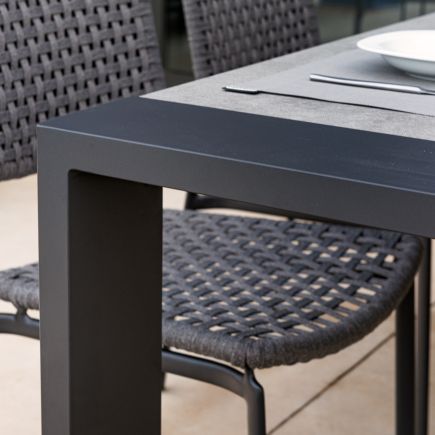 Imagen de Detalle Esquina Mesa de Comedor Extensible de Exterior ‘Soja’