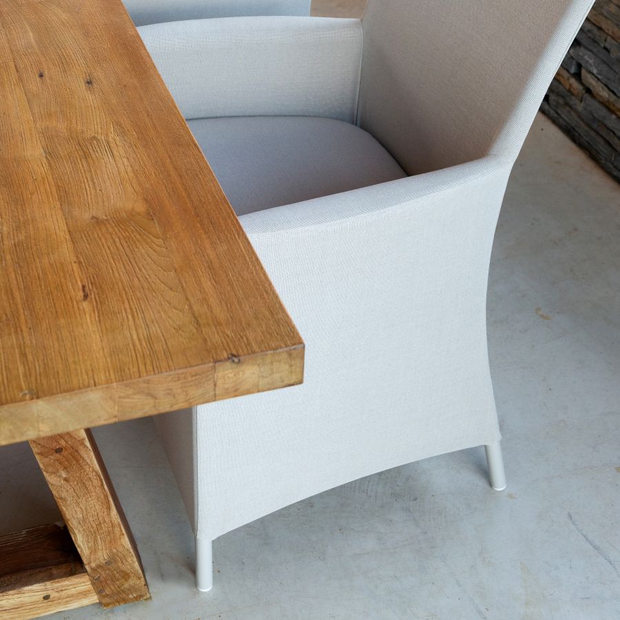 Rectangular Wooden Outdoor Table 'Drácena'