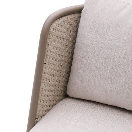 Imagen de Detalle Reposabrazos Sofá de Exterior 3 Plazas Sedalis Topo