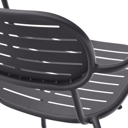 Imagen de Detalle Respaldo Silla de Exterior Apilable Brai Negra