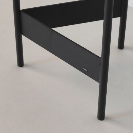 Imagen de Detalle Mesa Auxiliar Alwa Two Patas