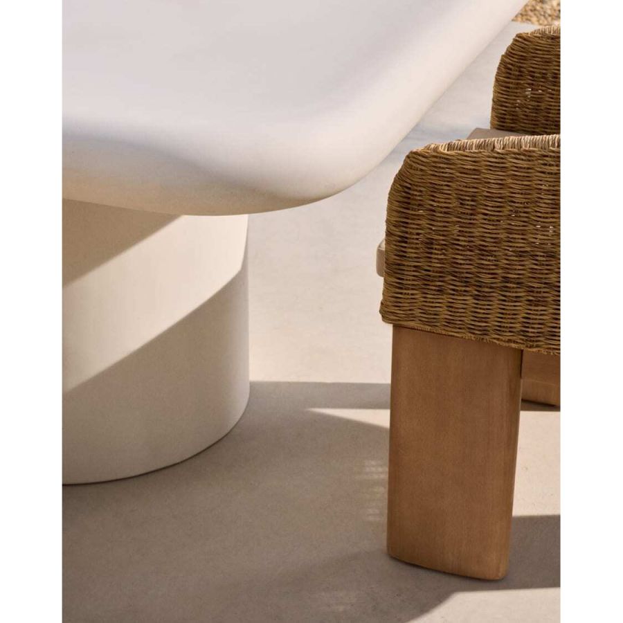 Addaia' Cement Table