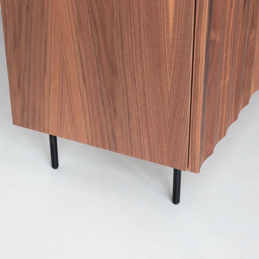 Walnut TV stand 'Dobby'