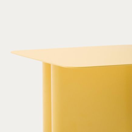 Imagen de Detalle Mesa Auxiliar Cuadrada Arvin