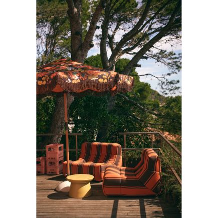 Foto en Ambiente Conjunto Sillón Exterior Rayas Lazy